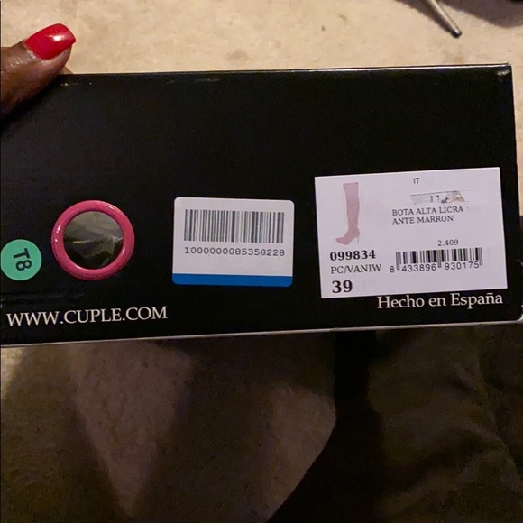 Cuple Over the Knee (Thigh High Boots) - Picture 4 of 4